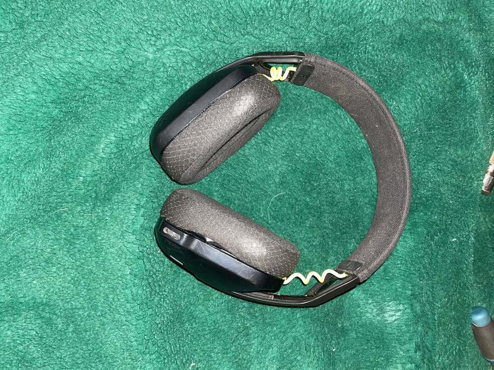 Logitech G435 Wireless Gaming Headset
